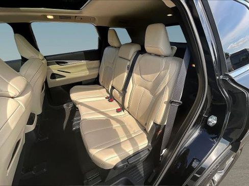 Certified 2023 INFINITI QX60 Luxe w/ Cargo Package AWD/4WD image 21