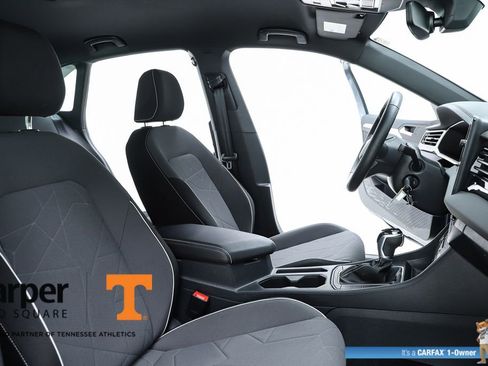 Used 2025 Volkswagen Jetta Sport FWD image 35