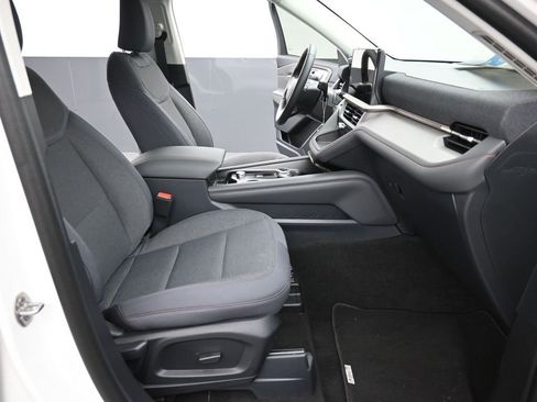 New 2025 Ford Explorer Active image 16