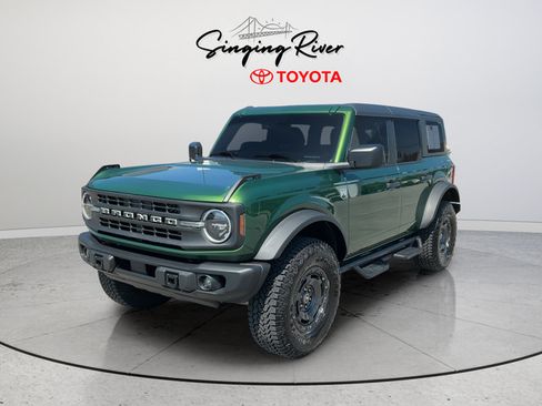 Used 2025 Ford Bronco Big Bend w/ Black Diamond Package AWD/4WD image 3