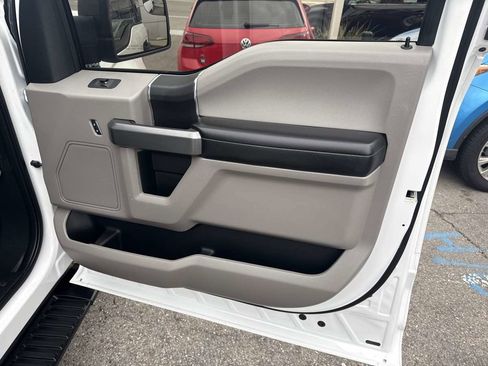 Used 2018 Ford F150 XLT w/ Trailer Tow Package image 20