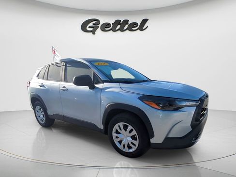 Used 2026 Toyota Corolla Cross L image 3