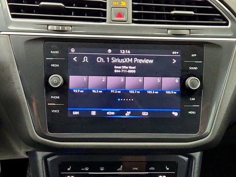 Used 2023 Volkswagen Tiguan SE FWD image 18