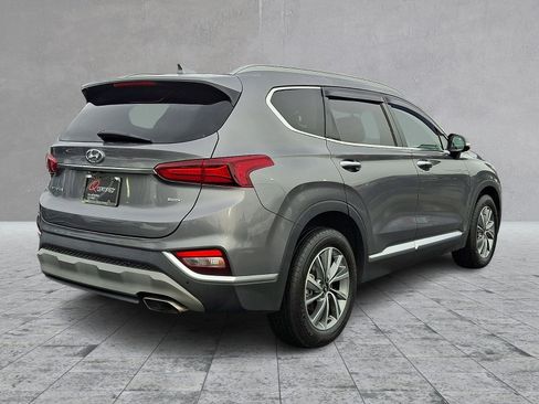 Used 2019 Hyundai Santa Fe Limited image 12