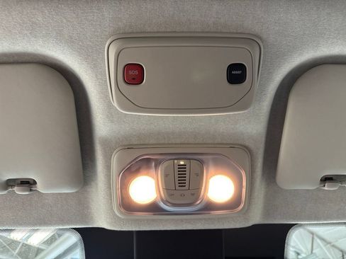 Used 2026 RAM ProMaster 2500 w/ Convenience Group FWD image 30