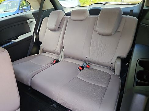 Certified 2023 Honda Odyssey EX image 13