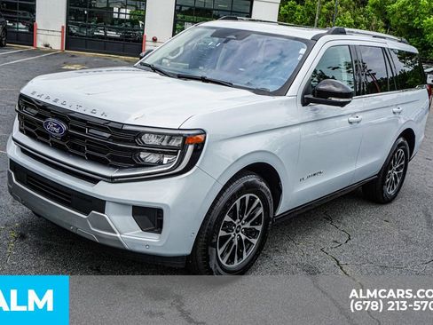 Used 2025 Ford Expedition Platinum AWD/4WD image 15
