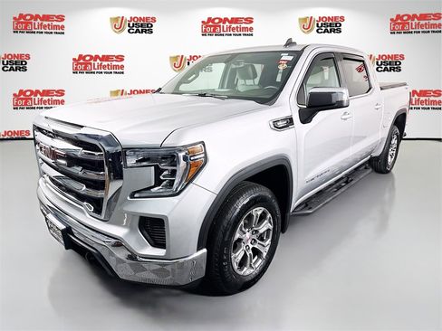 Used 2021 GMC Sierra 1500 SLE w/ X31 Off-Road Package image 11