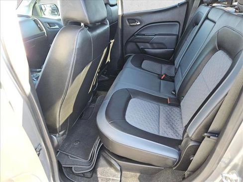 Used 2018 Chevrolet Colorado Z71 image 18