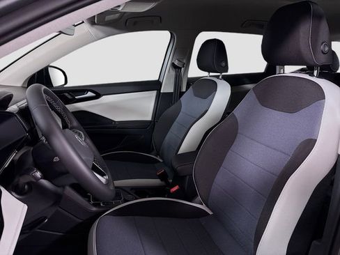 New 2026 Volkswagen Taos S image 21