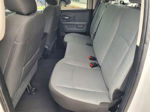 Used 2024 RAM 1500 Classic SLT image 8