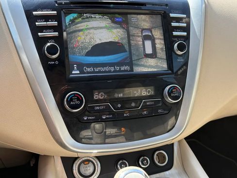 Used 2017 Nissan Murano Platinum w/ Platinum Technology Package AWD/4WD image 19