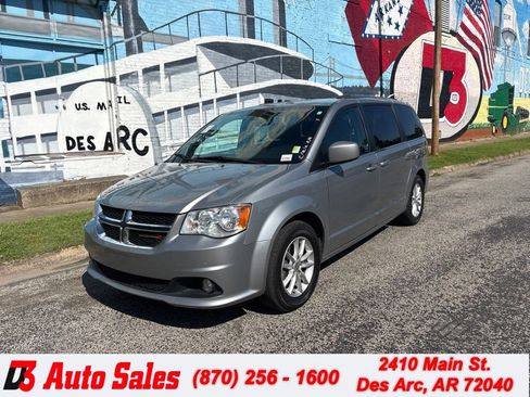 Used 2020 Dodge Grand Caravan SXT FWD image 1