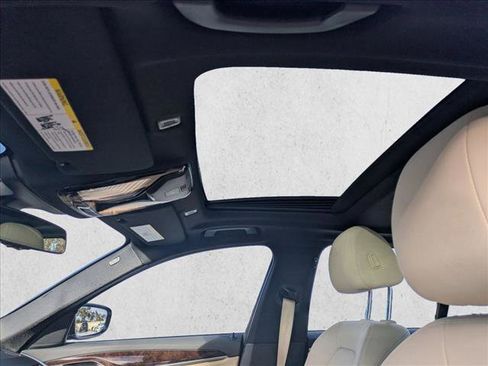 Used 2018 BMW 530e w/ Premium Package 2 image 17