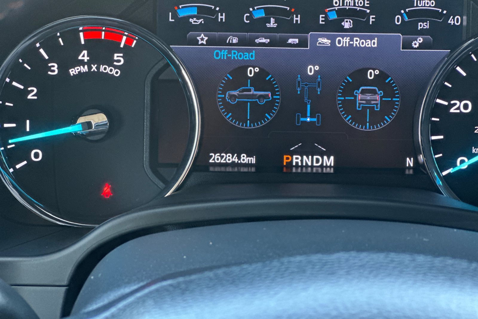 Used 2022 Ford F450 Platinum w/ FX4 Off-Road Package AWD/4WD image 26