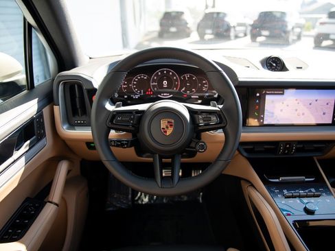 New 2026 Porsche Cayenne S AWD/4WD image 13