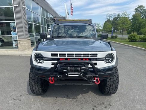 Used 2024 Ford Bronco Heritage Edition AWD/4WD image 3