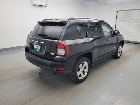 Used 2016 Jeep Compass Latitude AWD/4WD image 9