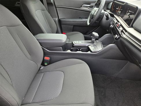 New 2026 Kia Sportage LX w/ LX Convenience Package image 10