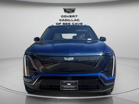 New 2026 Cadillac Vistiq Sport w/ LPO, Floor Liner Package image 2