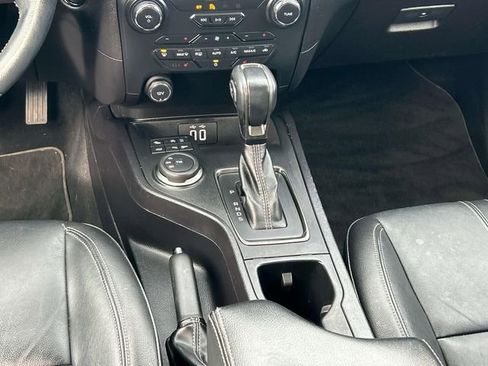 Used 2019 Ford Ranger Lariat w/ Equipment Group 501A Mid image 16