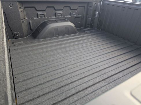 New 2026 GMC Sierra 1500 Elevation w/ Elevation Premium Package AWD/4WD image 25