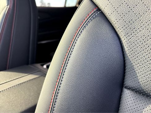 New 2026 Chevrolet Traverse RS image 4