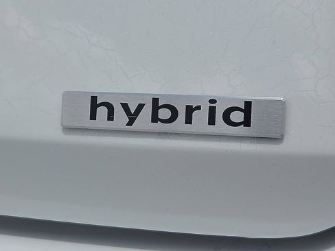 Used 2025 Hyundai Elantra SEL FWD image 9