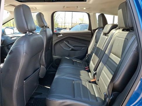 Used 2018 Ford Escape SEL w/ Ford Safe & Smart Package image 10