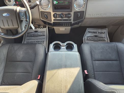 Used 2008 Ford F250 FX4 image 17