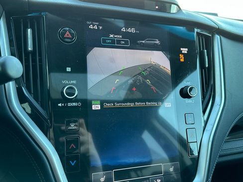 Used 2022 Subaru Outback Limited image 36