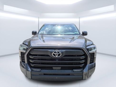 Used 2023 Toyota Tundra SR5 w/ SR5 Premium Package AWD/4WD image 8
