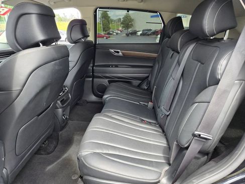 Used 2024 Genesis GV80 2.5T AWD/4WD image 12
