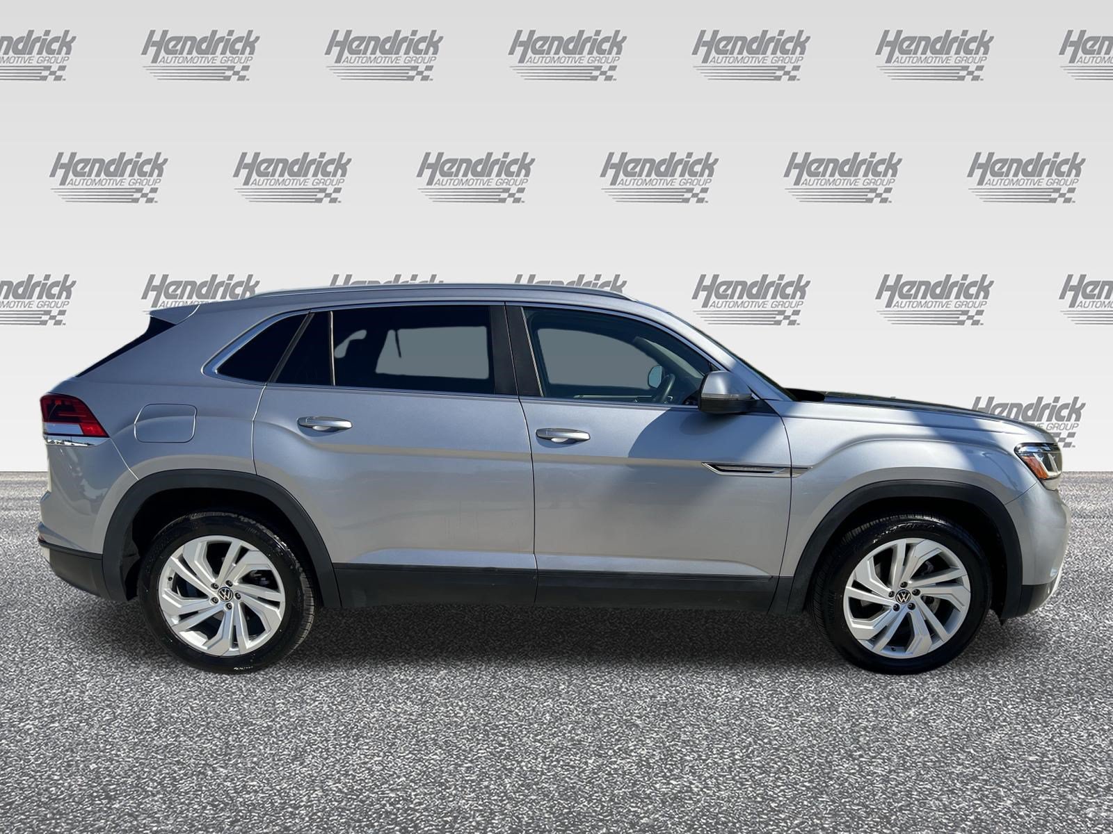 Used 2021 Volkswagen Atlas Cross Sport SEL AWD/4WD image 10