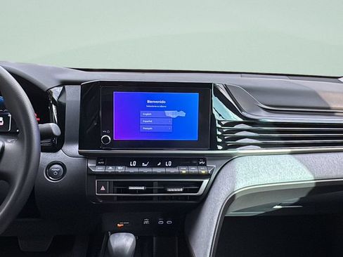 Used 2025 Toyota Camry LE w/ Convenience Package FWD image 17
