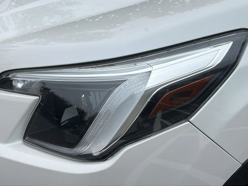 Certified 2024 Subaru Forester Limited image 8