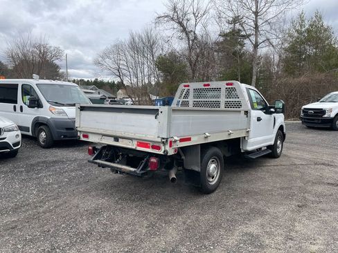 Used 2017 Ford F250 XL RWD image 5