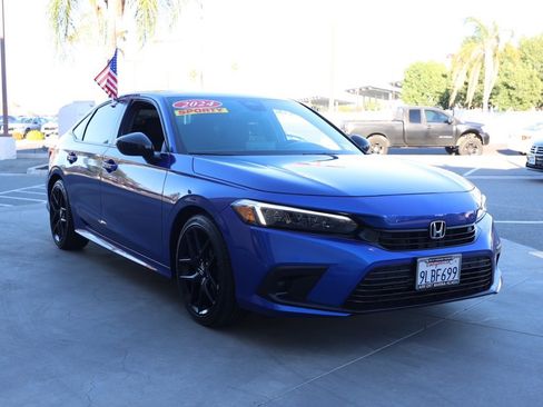 Used 2024 Honda Civic Sport image 2