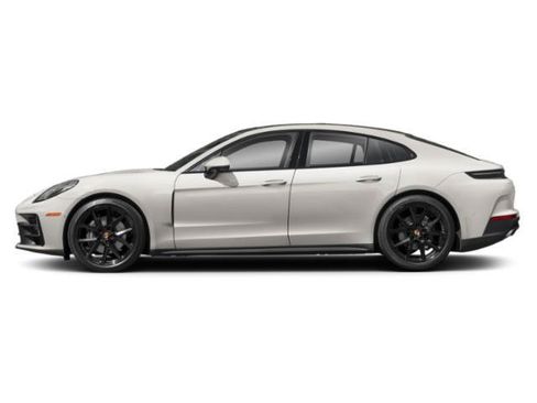 Used 2025 Porsche Panamera w/ Premium Package RWD image 3