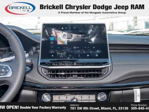 New 2026 Jeep Compass Latitude image 21