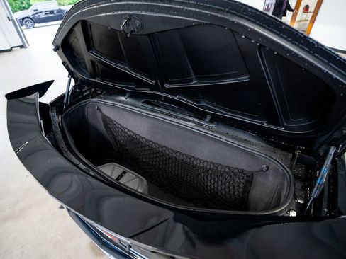 Used 2023 Chevrolet Corvette Stingray Premium Conv w/ Z51 Performance Package RWD image 48