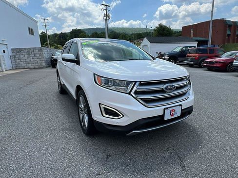 Used 2015 Ford Edge Titanium w/ Equipment Group 302A AWD/4WD image 2