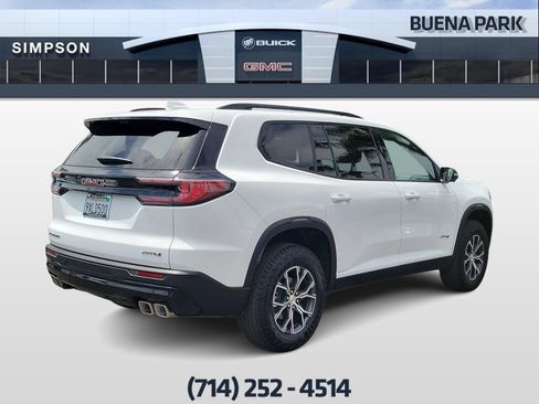 Used 2026 GMC Acadia AT4 w/ Luxury Package AWD/4WD image 8