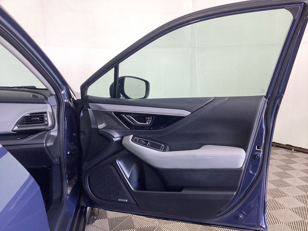 Used 2024 Subaru Outback Limited AWD/4WD image 8
