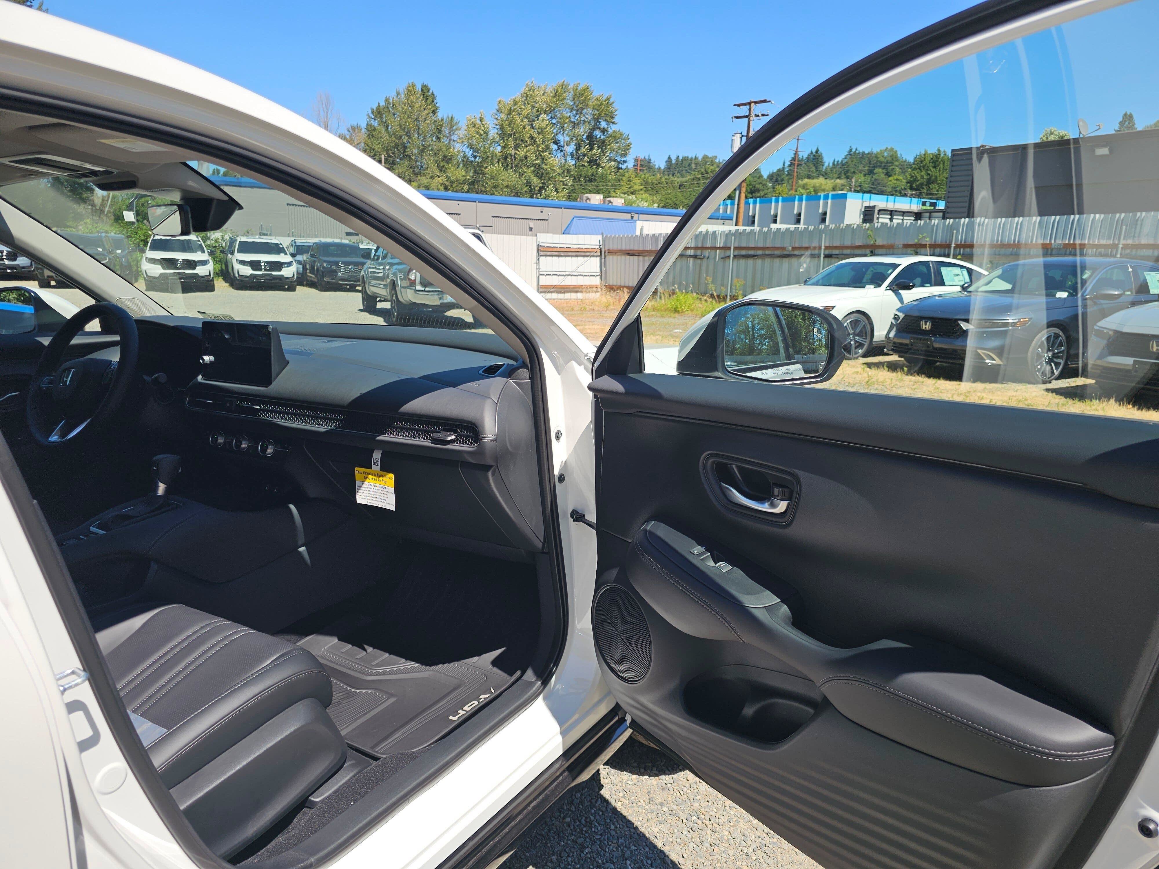 New 2027 Honda HR-V EX-L image 12
