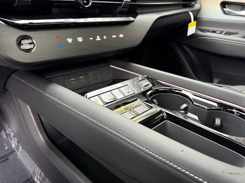 New 2026 Nissan Murano Platinum w/ Cargo Package image 24