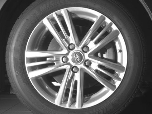 Used 2011 INFINITI G37 x Sedan w/ Premium Pkg AWD/4WD image 11