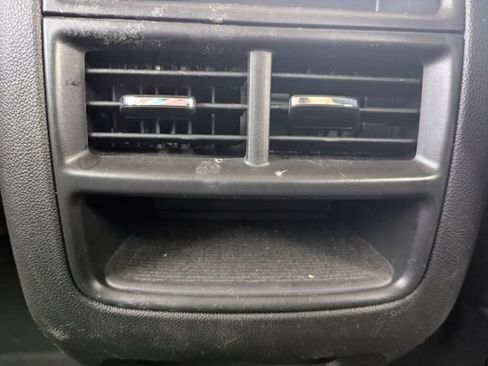 Used 2018 Cadillac XT5 Luxury w/ Driver Awareness Package FWD image 27