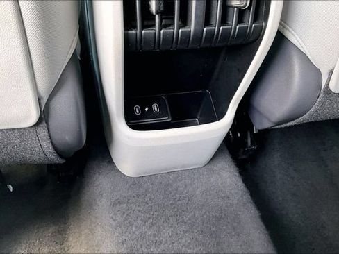 Used 2024 Hyundai Kona SEL FWD image 16