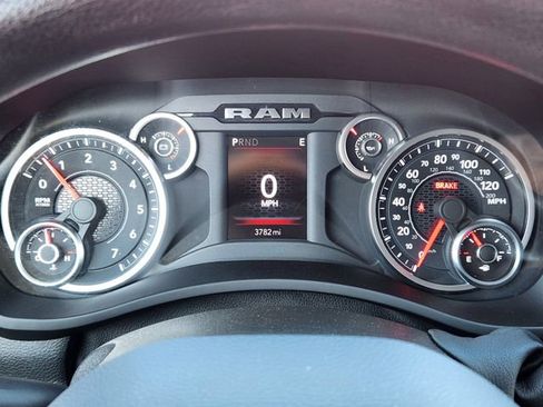 Used 2026 RAM 2500 Tradesman AWD/4WD image 16